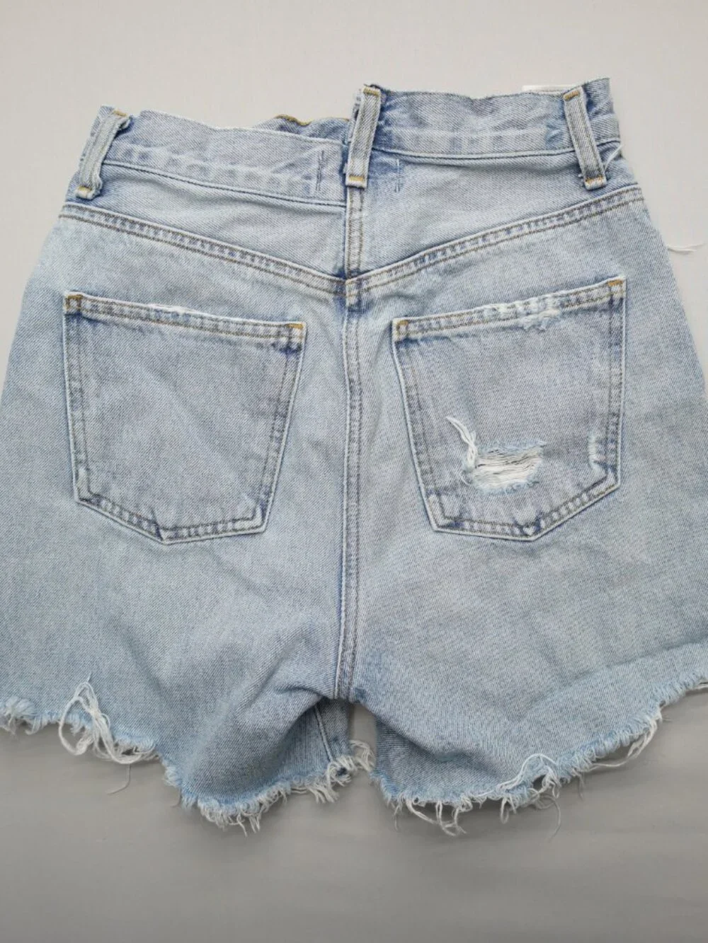 AGOLDE Criss Cross Jean Shorts in Symbol Size 23 - Picture 6 of 12